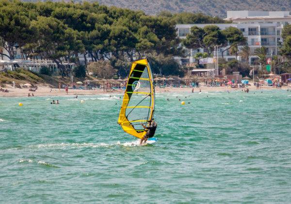 Alquiler de Windsurf en Alcudia